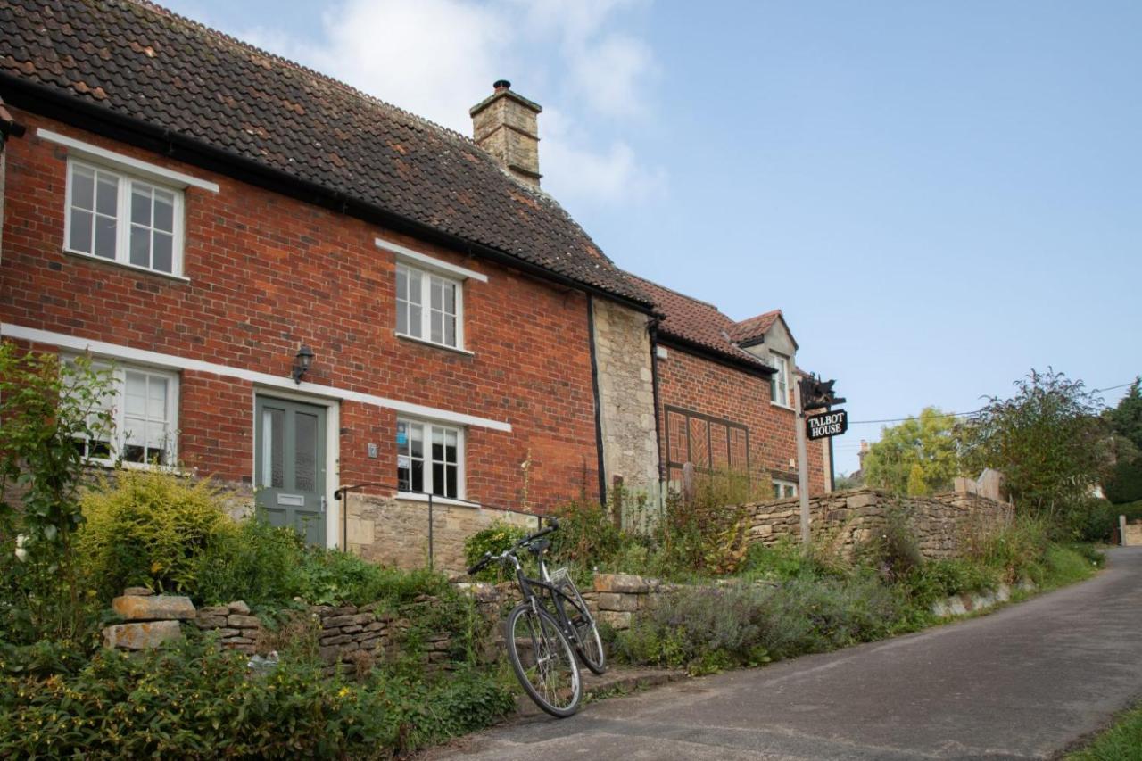 Talbot House Lacock Exterior photo